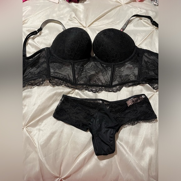 NWT Victoria’s Secret Very Sexy Bombshell Shine Strap Push-Up Corset Set - Picture 3 of 9